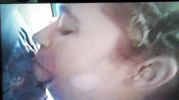 Roxanne engañando a su novio