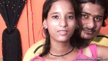 Desi Tina Con Horney Raju