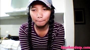 18 semana embarazada tailandesa adolescente heather profunda enfermera garganta profunda throatpie creamthoat tragar cum