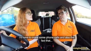 Ella Hughes getting follada por instructor