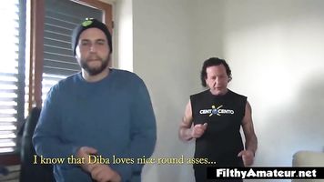 Orgía con un rapero y dos esposas que quieren una polla en el culo