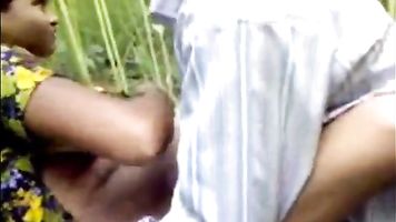 India desi sexo al aire libre