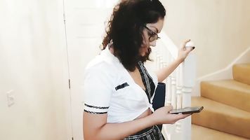Escuela chica puta hermana follada toda la clase y consigue chantajeado en follando a su hermano mientras los padres están lejos desi chudai POV indio