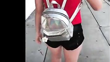 Chica blanca en Compton con slimpoke