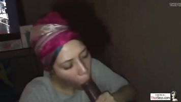 Mi hermanita jugando con mi BBC.. Le reviento una tuerca en la cara