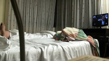Una vez más, nos follamos a una señora de la limpieza mientras la filmamos