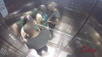 Sorayyaa e Leo Ogro foram pegos fudendo no elevador
