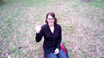 Amateur Mamada en el bosque