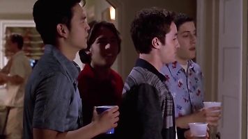 Finch folla a mamá Stifler en anal y boca. Parodia de American pie