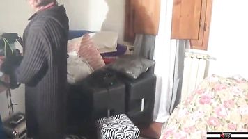 Femdom BBW joder un flaco chico