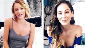 Mamá Y Hijastra Masturbándose Vía Webcam-Cherie Deville, Emma Hix
