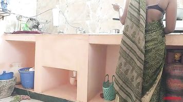 भारतीय नौकरानी गड़बड़ द्वारा घर मालिक