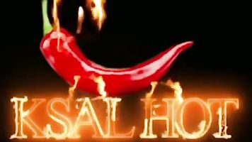 Ksal hot, la pareja sapeca y un hombre nuevo, para hacer una orgía de puta en la cabina de placer incluso tenía leche en la boca