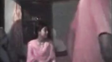 Desi joven pareja Follada En Oculto Cam-Wowmoyback