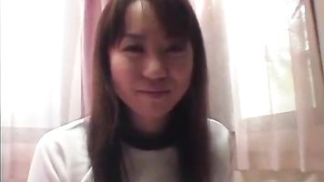 Cuerpo perfecto Ryoko Yaka dejando que un tío con ganas de coño mate su vagina