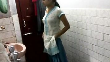 Rakhi sexo 16