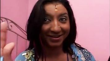 A la puta india le gusta caliente en el culo #1