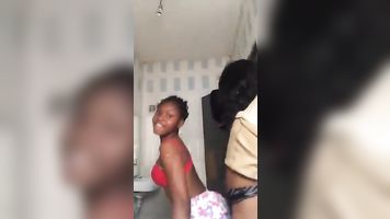 Siga a @ Queen Savage ig para ver más