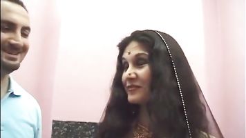 India depravate MILF!!!