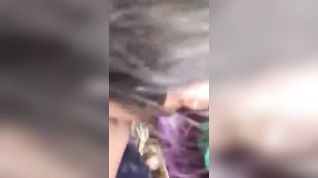Mallu chica al aire libre polla chupando & Tetas mostrando a novio