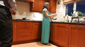 Desi bhabhi apretado coño engaña a marido con hijos amigo sucio hindi audio bollywood historia de sexo chudai chantajeado, a., t. y f. mejores amigos mamá a la mierda para pagar por tutoría filtrado escándalo sexo cinta facial acabado POV indio