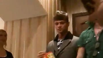 Jóvenes orgía estudiantes