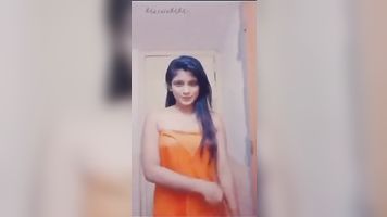 Colegiala india se filtró video desnudo