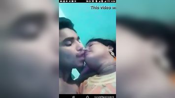 El sexo con la hermosa dama chandana, también por favor revise mi perfil para sus hermosas fotos. Tías y damas en contacto conmigo en rupiiikumar@gmail.com, Yo también puedo hacerte esto.