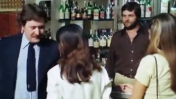 Amante áspero f. follar a otro hombre esposa en el baño.......¿Alguien sabe de qué es esto????