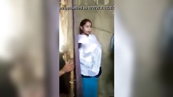 Un amante común atrapado en el encierro
