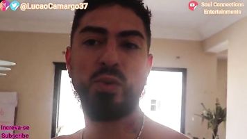 Lucão con esa huella caliente con Lunna Vaz en medio de un espectáculo de Internet