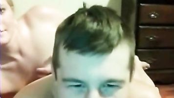 Pareja Realizando 69